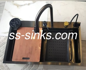 Beautiful Silver 304 Stainless Steel Kitchen Sink For Modern And Classic Kitchens