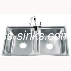 50/50 Split Basin Double Bowl SS Kitchen Sink With Faucet Electroplated