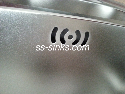 Single Bowl with Drainboard Our Adjustable Over Sink Dish Rack is the Answer