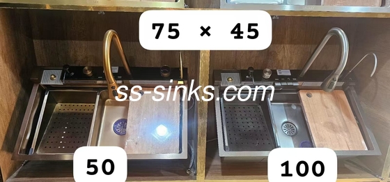 Beautiful Silver 304 Stainless Steel Kitchen Sink For Modern And Classic Kitchens