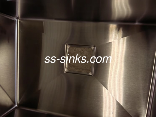 Square Drain Hole Stainless Steel Single Bowl Sink Topmount Installation Versatile