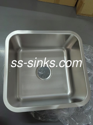 Apron Stainless Steel Kitchen Single Bowl Sink Square Shape And Corrosion-Resistant Drainer