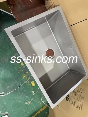 18/10 Nickel Steel Material Stainless Steel Single Bowl Sink The Perfect Addition to Your Kitchen